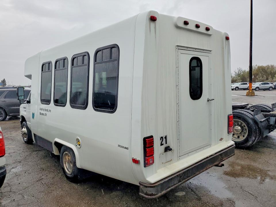 52266356 :رقم المزاد ، 1FDEE3FL2GDC33192 vin ، 2016 Ford Econoline مزاد بيع