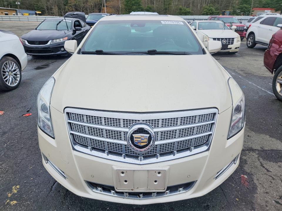 51770156 :رقم المزاد ، 2G61V5S39D9207947 vin ، 2013 Cadillac Xts مزاد بيع