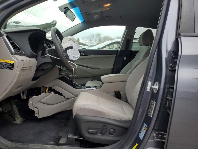 50981126 :رقم المزاد ، KM8J3CA46HU533839 vin ، 2017 Hyundai Tucson مزاد بيع