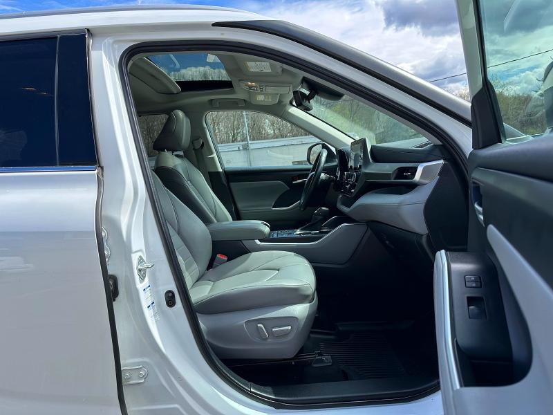 Aukcja sprzedaży 2022 Toyota Highlander, vin: 5TDGZRBH8NS560185, numer aukcji: 49934486