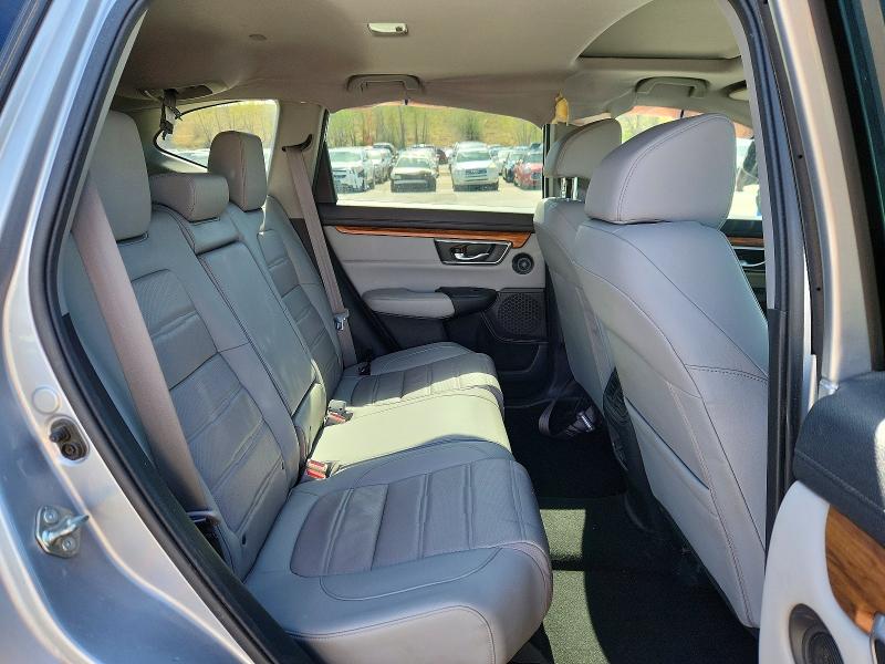 50514976 :رقم المزاد ، 2HKRW2H84HH672301 vin ، 2017 Honda Cr-v مزاد بيع