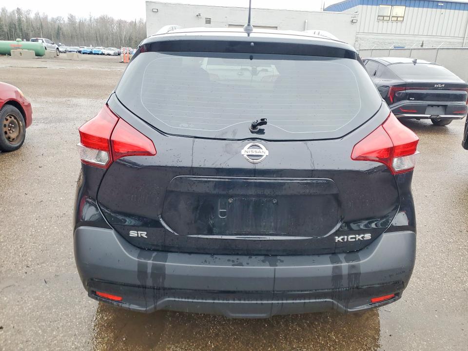 47749836 :رقم المزاد ، 3N1CP5CU7KL556433 vin ، 2019 Nissan Kicks مزاد بيع