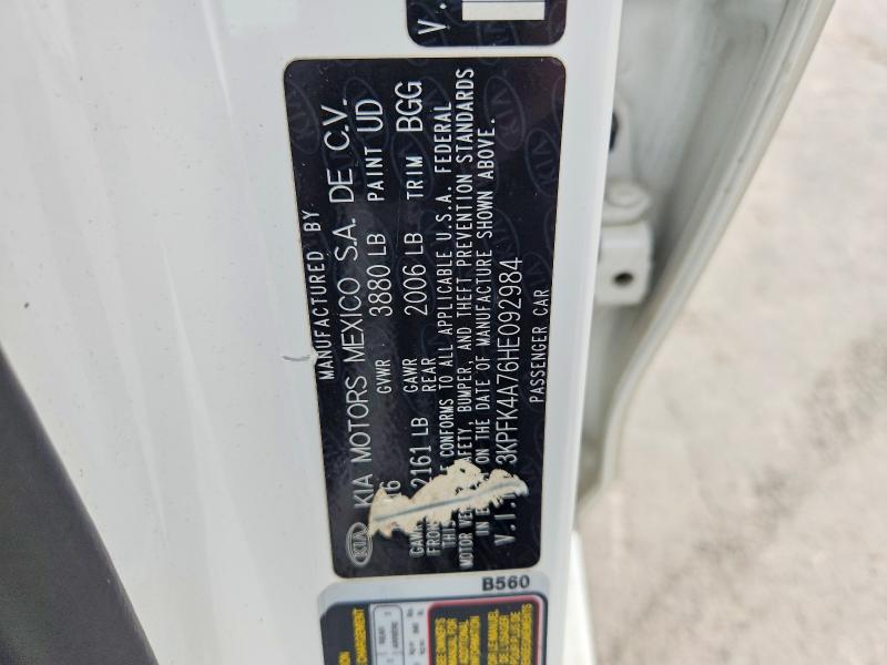 2017 Kia Forte მანქანა იყიდება აუქციონზე, vin: 3KPFK4A76HE092984, აუქციონის ნომერი: 51711956