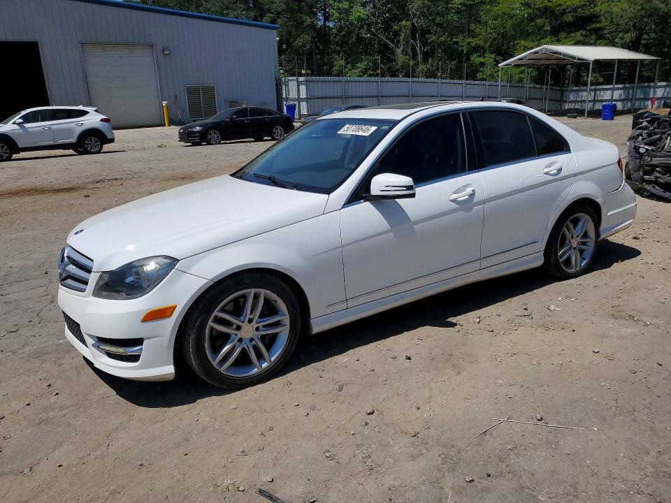 Продажа на аукционе авто 2013 Mercedes-benz C, vin: WDDGF8AB4DR295431, номер лота: 50708646