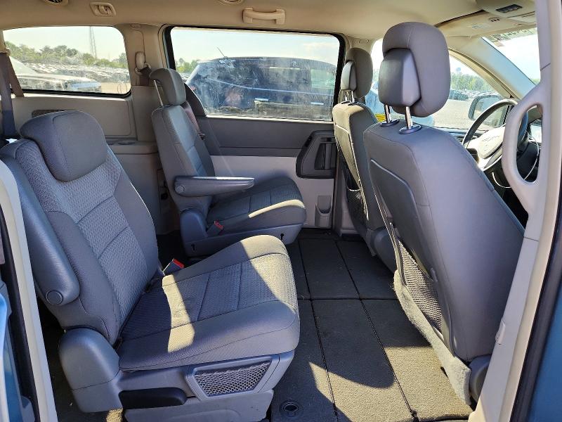 49492746 :رقم المزاد ، 2A4RR5D1XAR285062 vin ، 2010 Chrysler Town And Country مزاد بيع