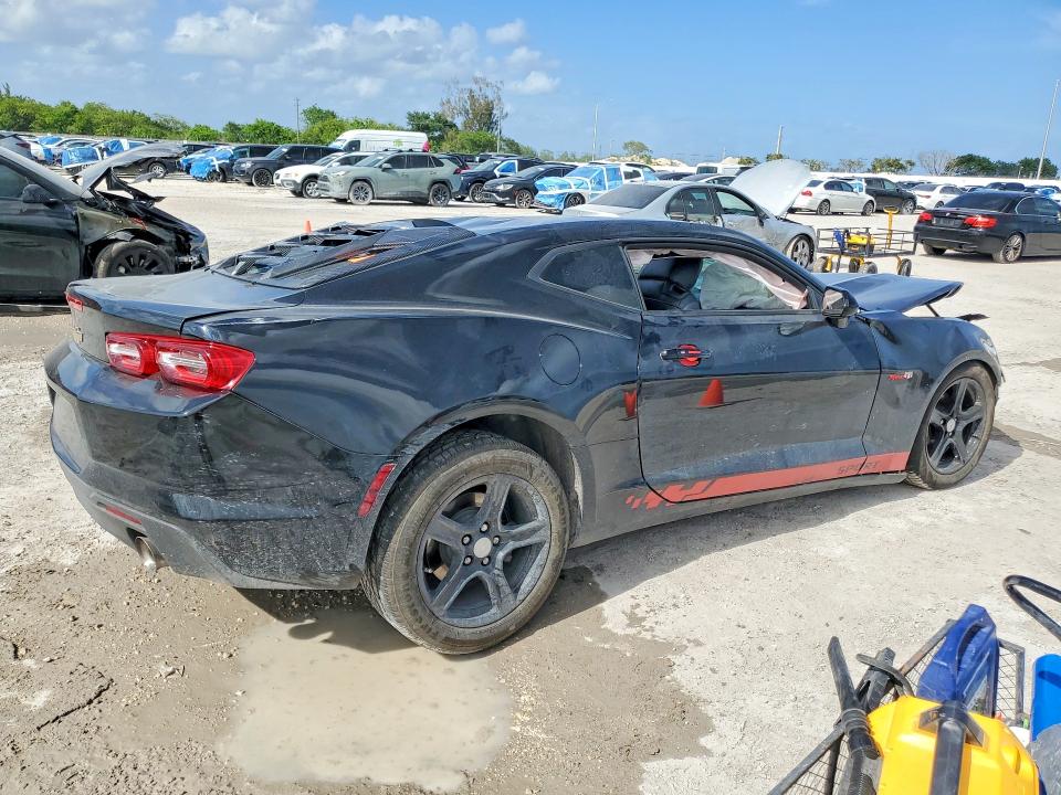 Продажа на аукционе авто 2022 Chevrolet Camaro, vin: 1G1FB1RX5N0114330, номер лота: 49457096