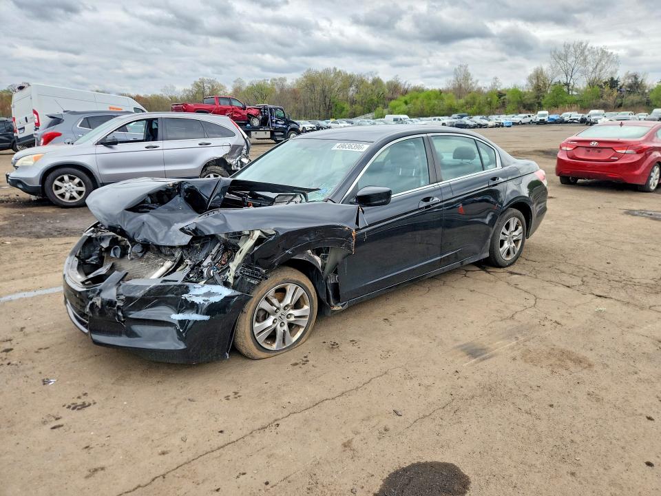 49636396 :رقم المزاد ، 1HGCP2F62BA150576 vin ، 2011 Honda Accord مزاد بيع