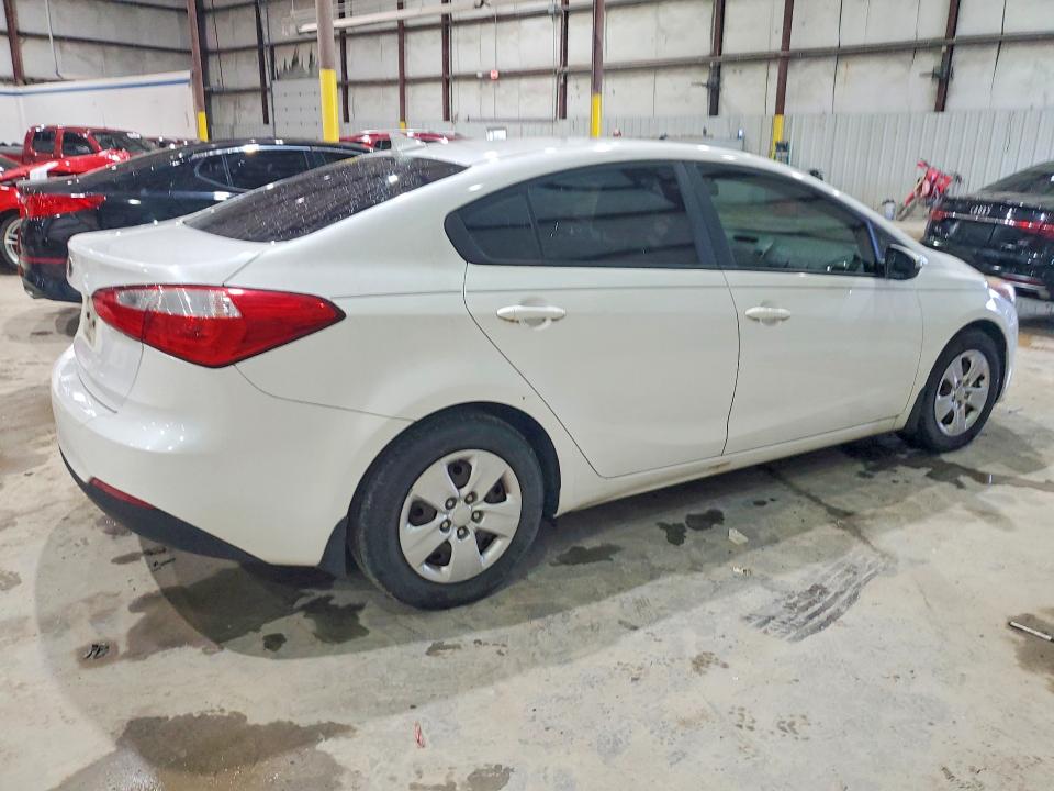 Продажа на аукционе авто 2015 Kia Forte, vin: KNAFX4A66F5270410, номер лота: 48204256