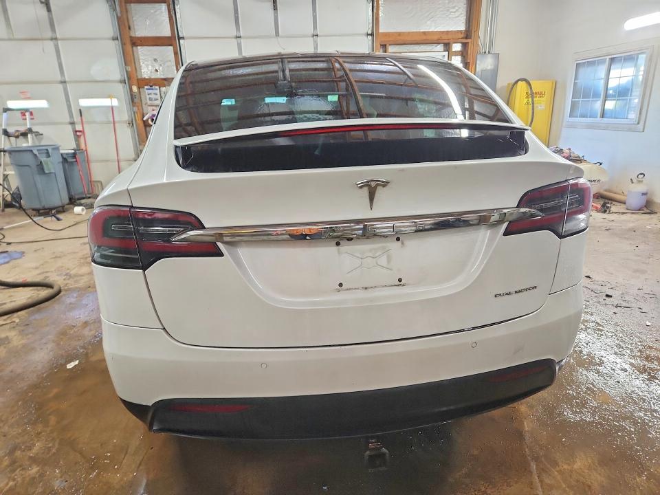 50104566 :رقم المزاد ، 5YJXCAE23LF263918 vin ، 2020 Tesla Model X مزاد بيع