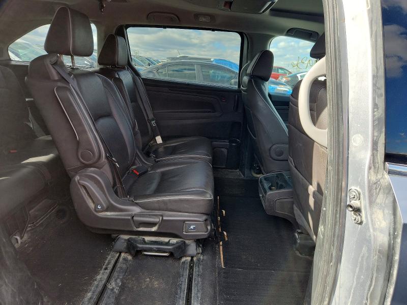 51027936 :رقم المزاد ، 5FNRL6H95MB000863 vin ، 2021 Honda Odyssey مزاد بيع