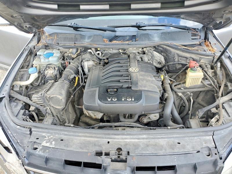 49994546 :رقم المزاد ، WVGFF9BP3BD002243 vin ، 2011 Volkswagen Touareg مزاد بيع
