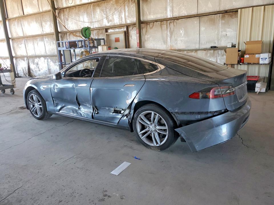 Продажа на аукционе авто 2013 Tesla Model S, vin: 5YJSA1CGXDFP09384, номер лота: 48714726