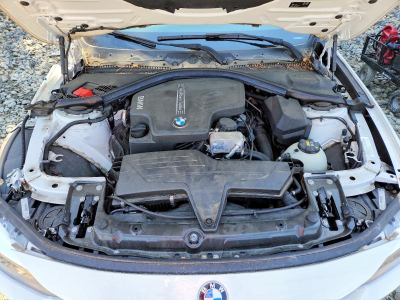 2015 Bmw 328 მანქანა იყიდება აუქციონზე, vin: WBA3B5C5XFF961980, აუქციონის ნომერი: 49382686