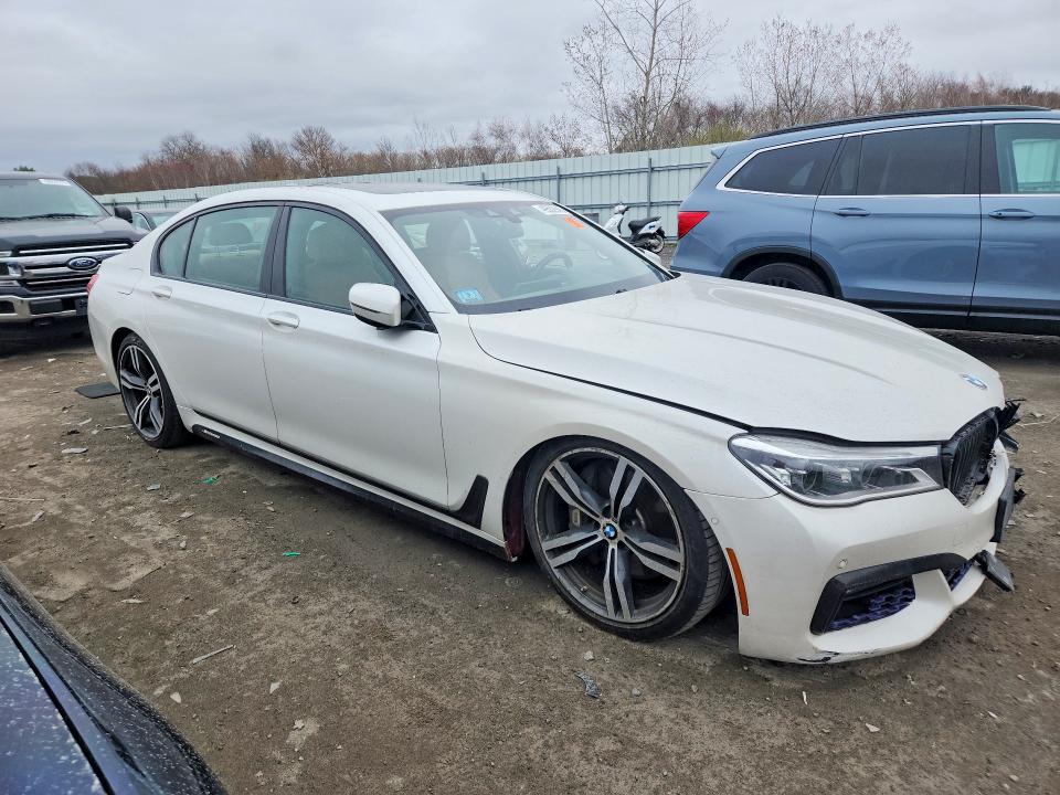 2016 Bmw 750 მანქანა იყიდება აუქციონზე, vin: WBA7F2C57GG419073, აუქციონის ნომერი: 49562946