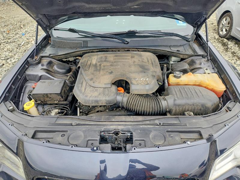 50764556 :رقم المزاد ، 2C3CCAGG4FH808759 vin ، 2015 Chrysler 300 مزاد بيع