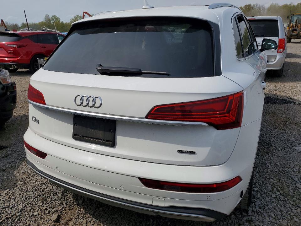 49867216 :رقم المزاد ، WA1BAAFY3M2067141 vin ، 2021 Audi Q5 مزاد بيع