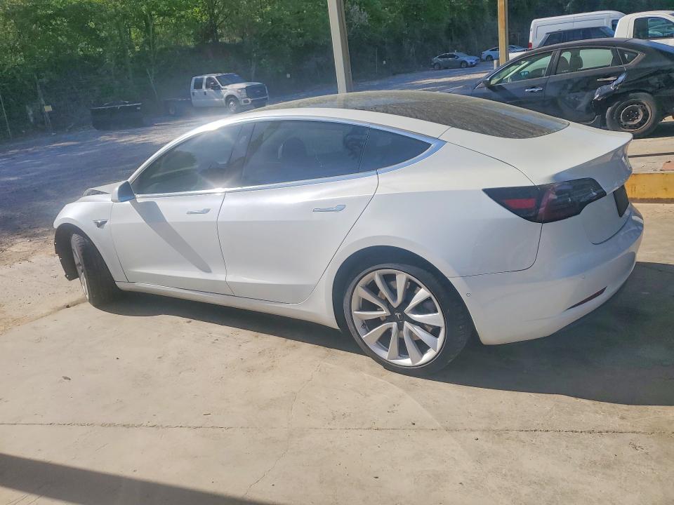2020 Tesla Model 3 მანქანა იყიდება აუქციონზე, vin: 5YJ3E1EBXLF667369, აუქციონის ნომერი: 49365516