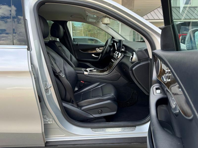 Продажа на аукционе авто 2016 Mercedes-benz Glc, vin: WDC0G4JB5GF106884, номер лота: 50277236