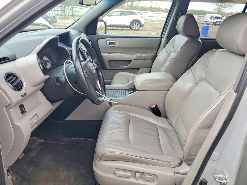 50571306 :رقم المزاد ، 5FNYF4H67BB054501 vin ، 2011 Honda Pilot مزاد بيع
