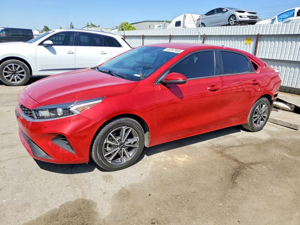 48767966 :رقم المزاد ، 3KPF24AD9NE470815 vin ، 2022 Kia Forte مزاد بيع