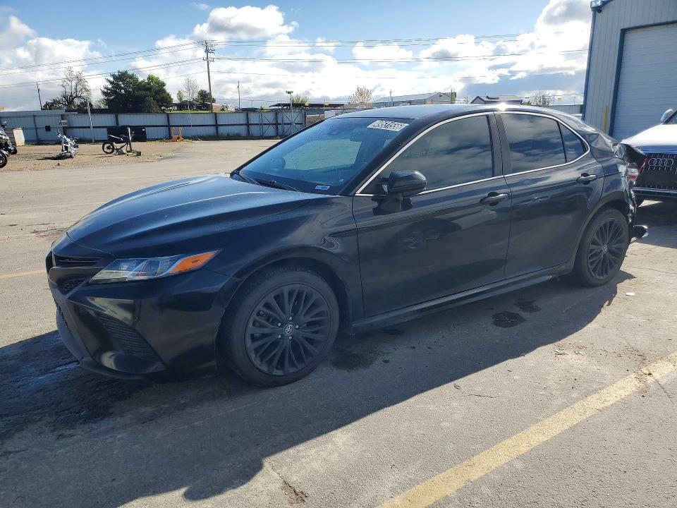 49531556 :رقم المزاد ، 4T1G11AK8LU930531 vin ، 2020 Toyota Camry مزاد بيع