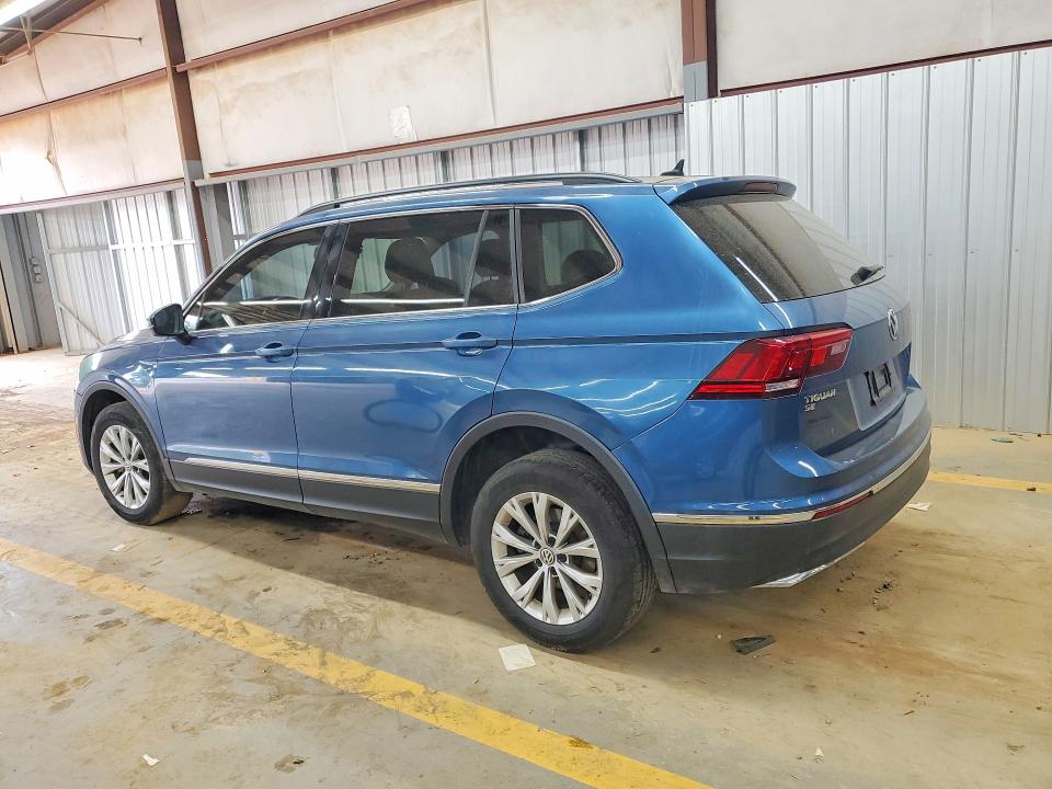 50133486 :رقم المزاد ، 3VV2B7AX7JM122815 vin ، 2018 Volkswagen Tiguan مزاد بيع