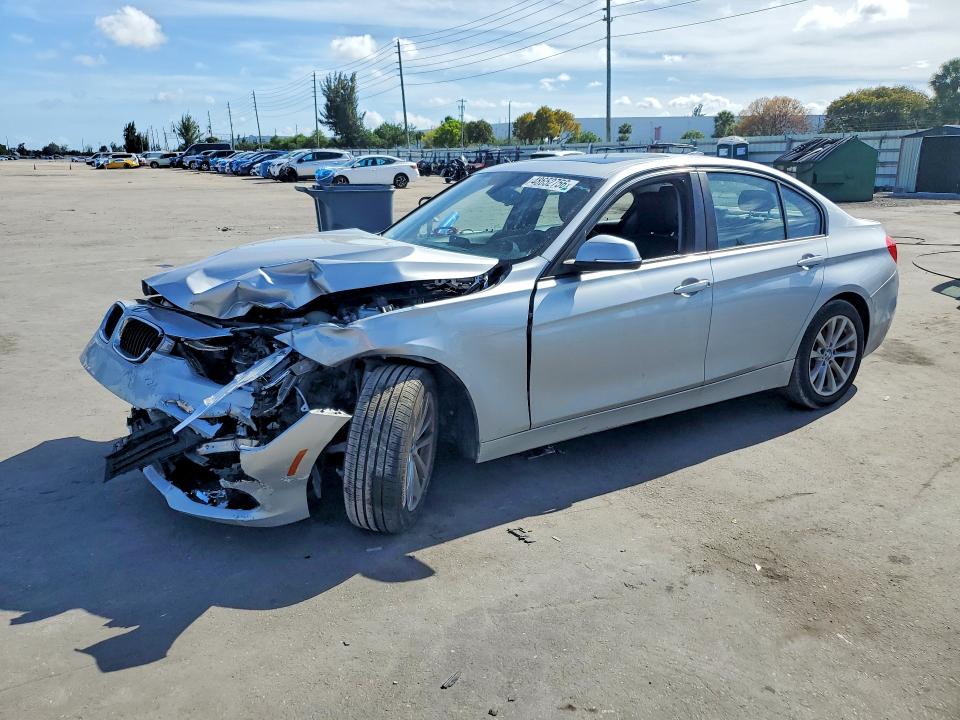2018 Bmw 320 მანქანა იყიდება აუქციონზე, vin: WBA8E1G59JNU92475, აუქციონის ნომერი: 48652756