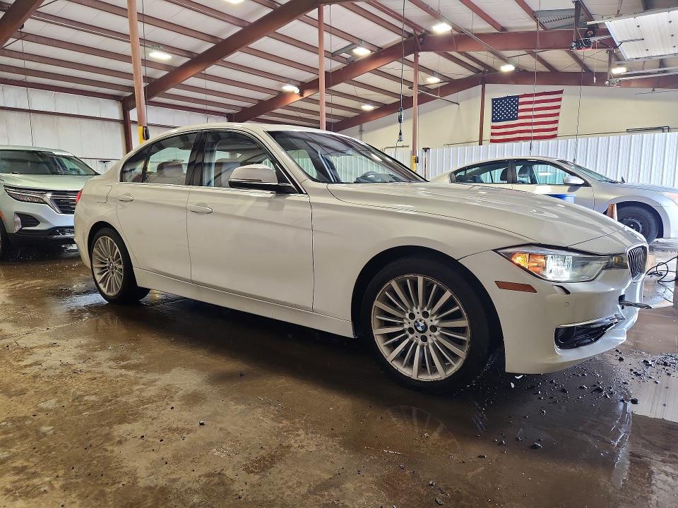 Продажа на аукционе авто 2015 Bmw 328, vin: WBA3B5C52FF963366, номер лота: 51993566
