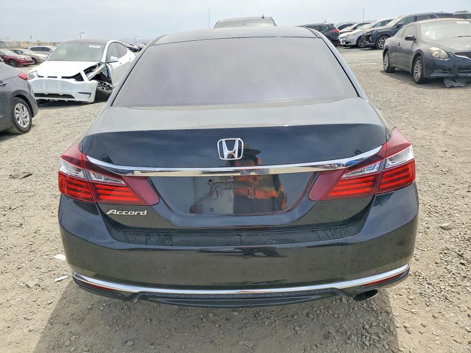 Продаж на аукціоні авто 2017 Honda Accord, vin: 1HGCR2F39HA159722, номер лоту: 49339506
