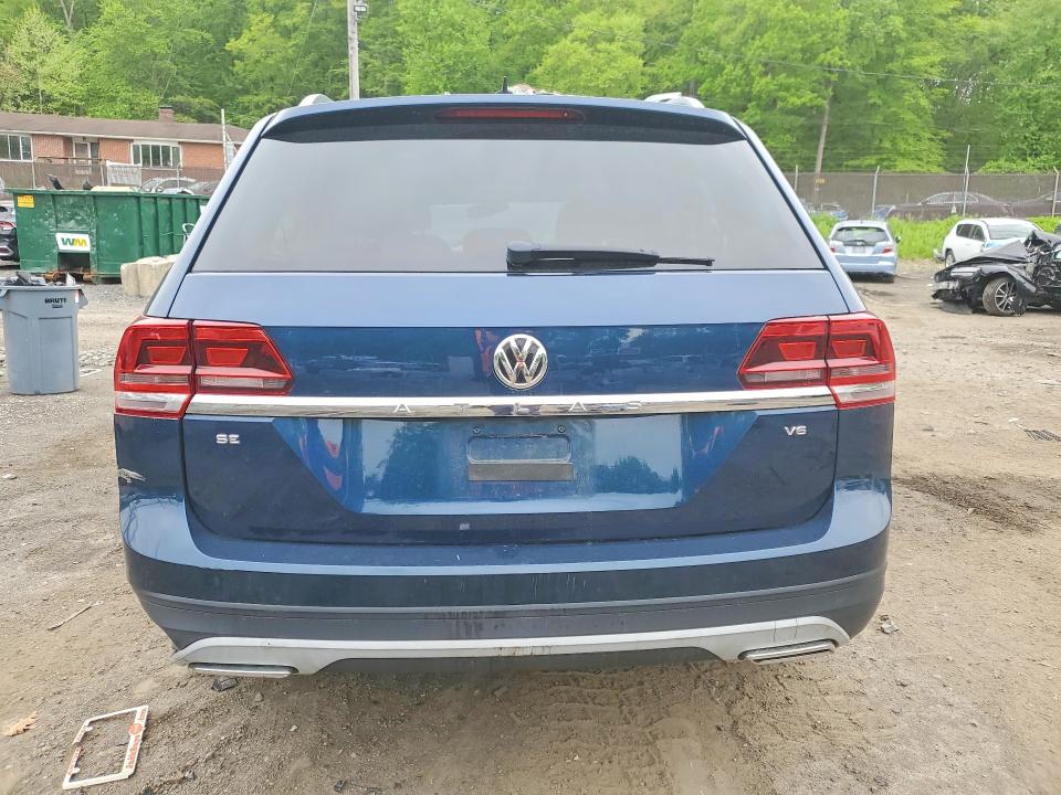 2018 Volkswagen Atlas მანქანა იყიდება აუქციონზე, vin: 1V2CR2CA6JC512685, აუქციონის ნომერი: 51321026