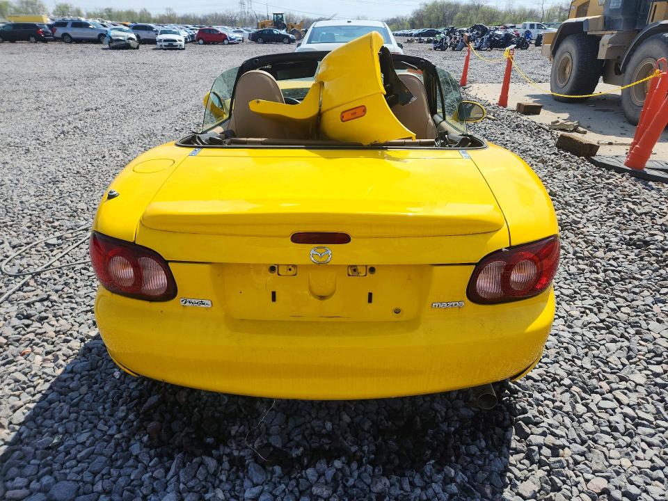 2002 Mazda Mx-5 Miata მანქანა იყიდება აუქციონზე, vin: JM1NB353320223320, აუქციონის ნომერი: 49476556