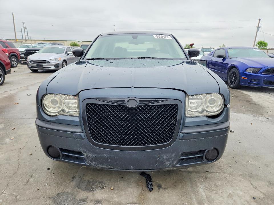 50004066 :رقم المزاد ، 2C3KA63H38H126262 vin ، 2008 Chrysler 300c مزاد بيع