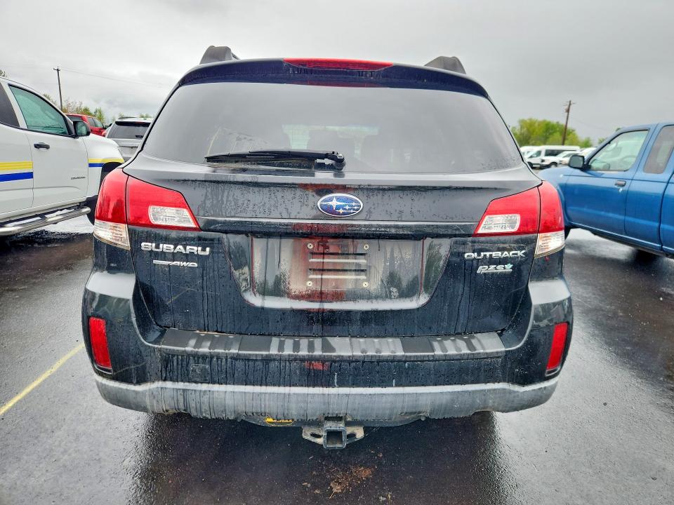 50369046 :رقم المزاد ، 4S4BRBGC2B3373967 vin ، 2011 Subaru Outback مزاد بيع
