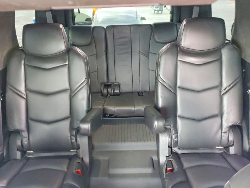 2020 Cadillac Escalade მანქანა იყიდება აუქციონზე, vin: 1GYS4DKJ8LR273823, აუქციონის ნომერი: 50330346