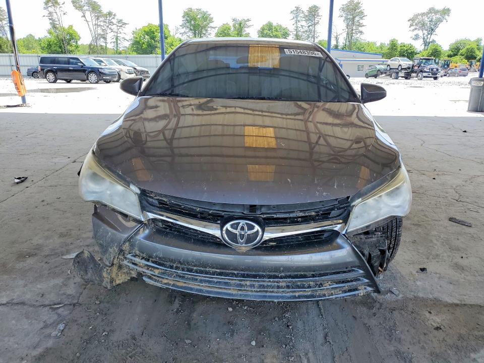 2017 Toyota Camry მანქანა იყიდება აუქციონზე, vin: 4T1BF1FK1HU724379, აუქციონის ნომერი: 51548396
