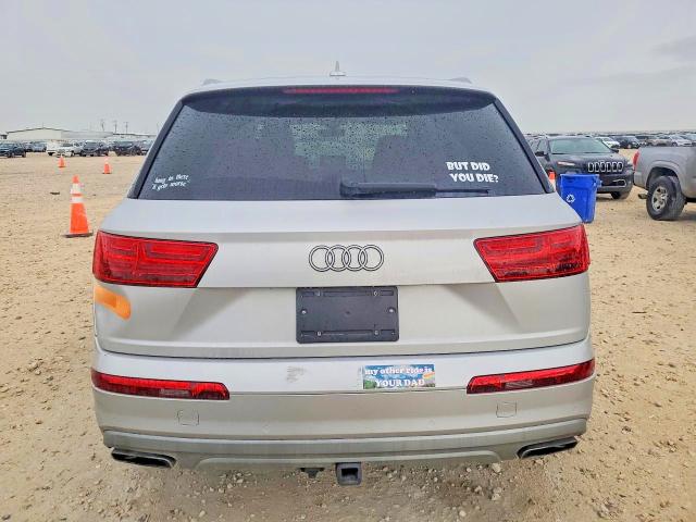 2018 Audi Q7 მანქანა იყიდება აუქციონზე, vin: WA1VAAF78JD048119, აუქციონის ნომერი: 50333146