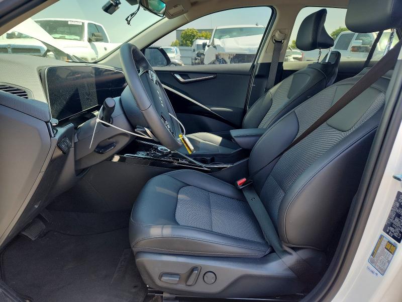 Продаж на аукціоні авто 2025 Kia Niro, vin: KNDCR3L13S5141272, номер лоту: 51690846