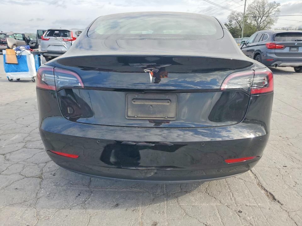48252946 :رقم المزاد ، 5YJ3E1EA3NF101256 vin ، 2022 Tesla Model 3 مزاد بيع