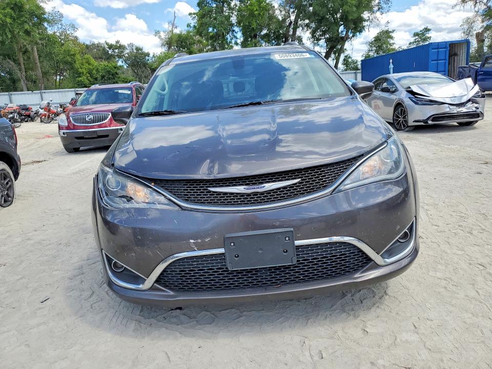 Продажа на аукционе авто 2020 Chrysler Pacifica, vin: 2C4RC1BG1LR176497, номер лота: 50893406