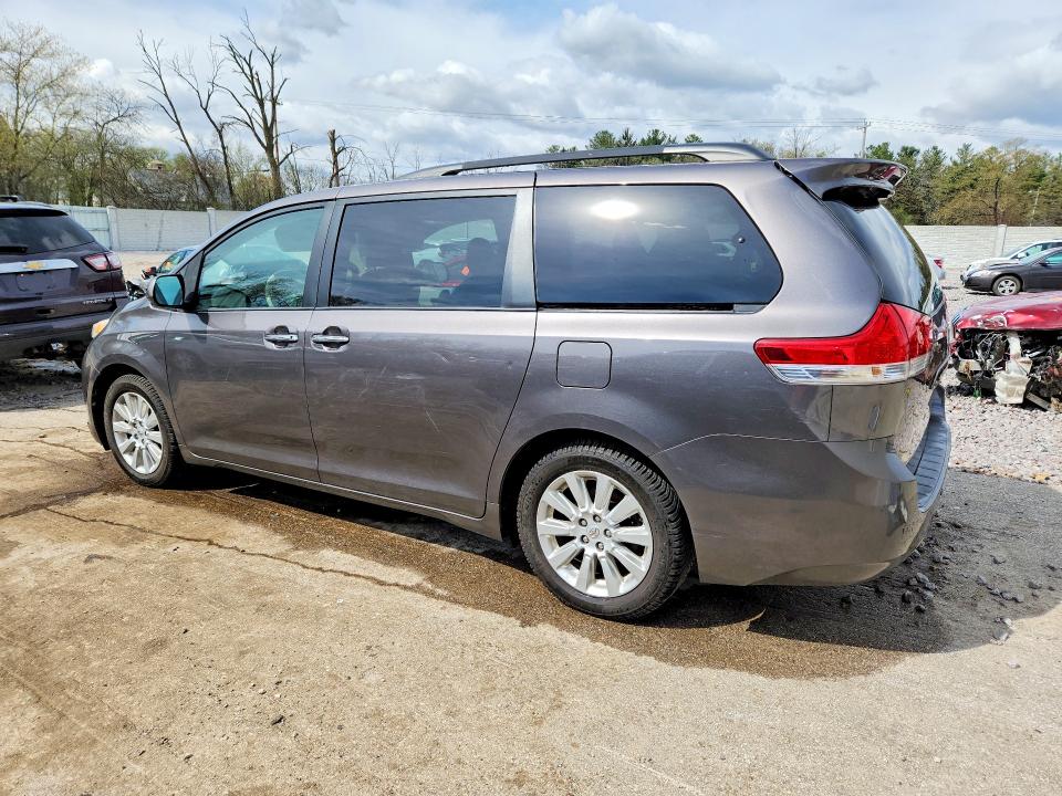 Продажа на аукционе авто 2013 Toyota Sienna, vin: 5TDDK3DC5DS053796, номер лота: 50404406