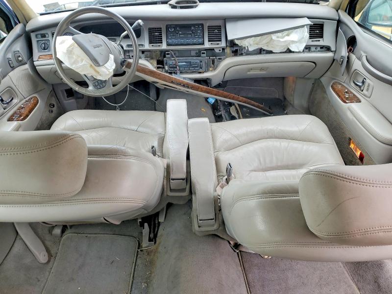 51442426 :رقم المزاد ، 1LNLM82W5VY678345 vin ، 1997 Lincoln Town Car مزاد بيع