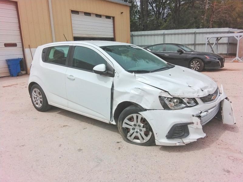 49012326 :رقم المزاد ، 1G1JG6SB1L4106397 vin ، 2020 Chev Sonic مزاد بيع
