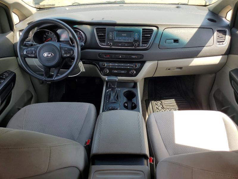 51142646 :رقم المزاد ، KNDMB5C12J6395763 vin ، 2018 Kia Sedona مزاد بيع