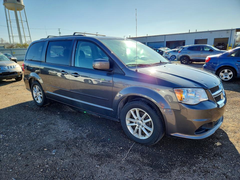 2015 Dodge Grand Caravan მანქანა იყიდება აუქციონზე, vin: 2C4RDGCG9FR524324, აუქციონის ნომერი: 47824056