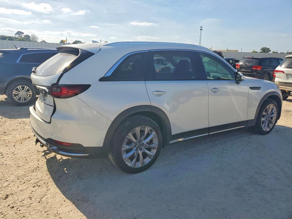 Продажа на аукционе авто 2024 Mazda Cx-90, vin: JM3KKDHD3R1183944, номер лота: 49551306