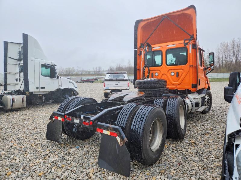 Продажа на аукционе авто 2021 Freigliner Cascadia 116, vin: 3AKJHTDV3MSMP4496, номер лота: 49868246