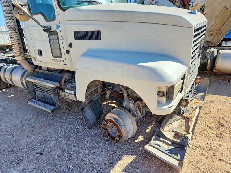 Продаж на аукціоні авто 2018 Mack 600, vin: 1M1AN09Y3JM027265, номер лоту: 53296576