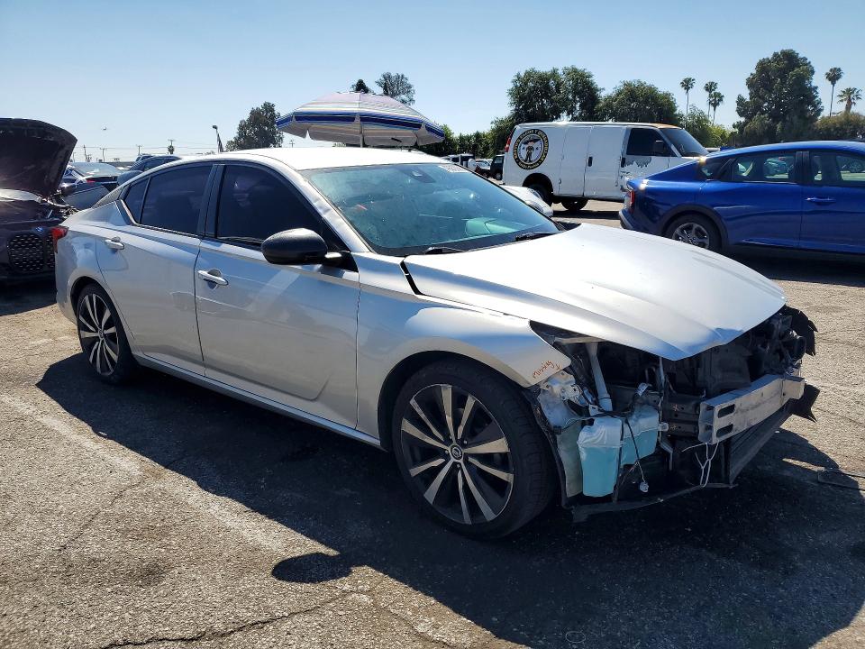 49912996 :رقم المزاد ، 1N4BL4CV8LC189004 vin ، 2020 Nissan Altima مزاد بيع