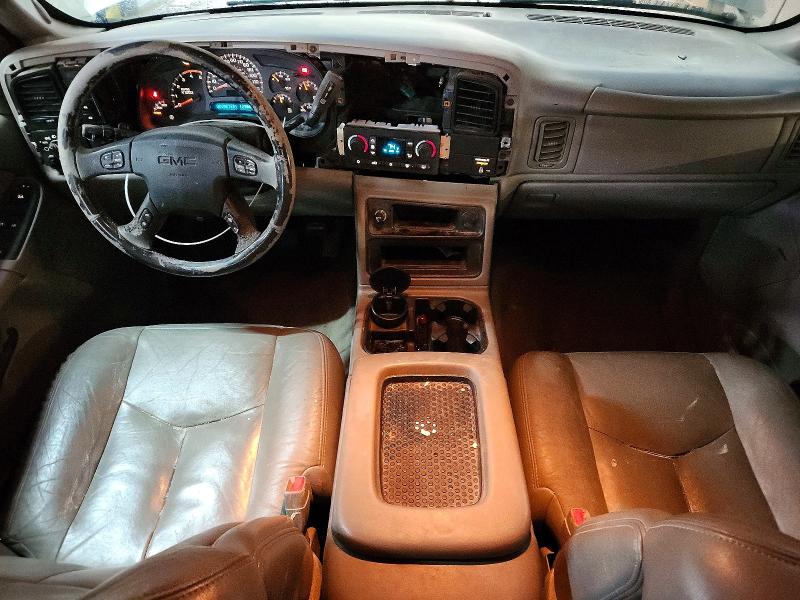 Продажа на аукционе авто 2003 Gmc New Sierra, vin: 1GTJK39193E298535, номер лота: 49640036