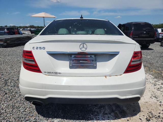 2013 Mercedes-benz C მანქანა იყიდება აუქციონზე, vin: WDDGF4HB8DA810184, აუქციონის ნომერი: 51792066